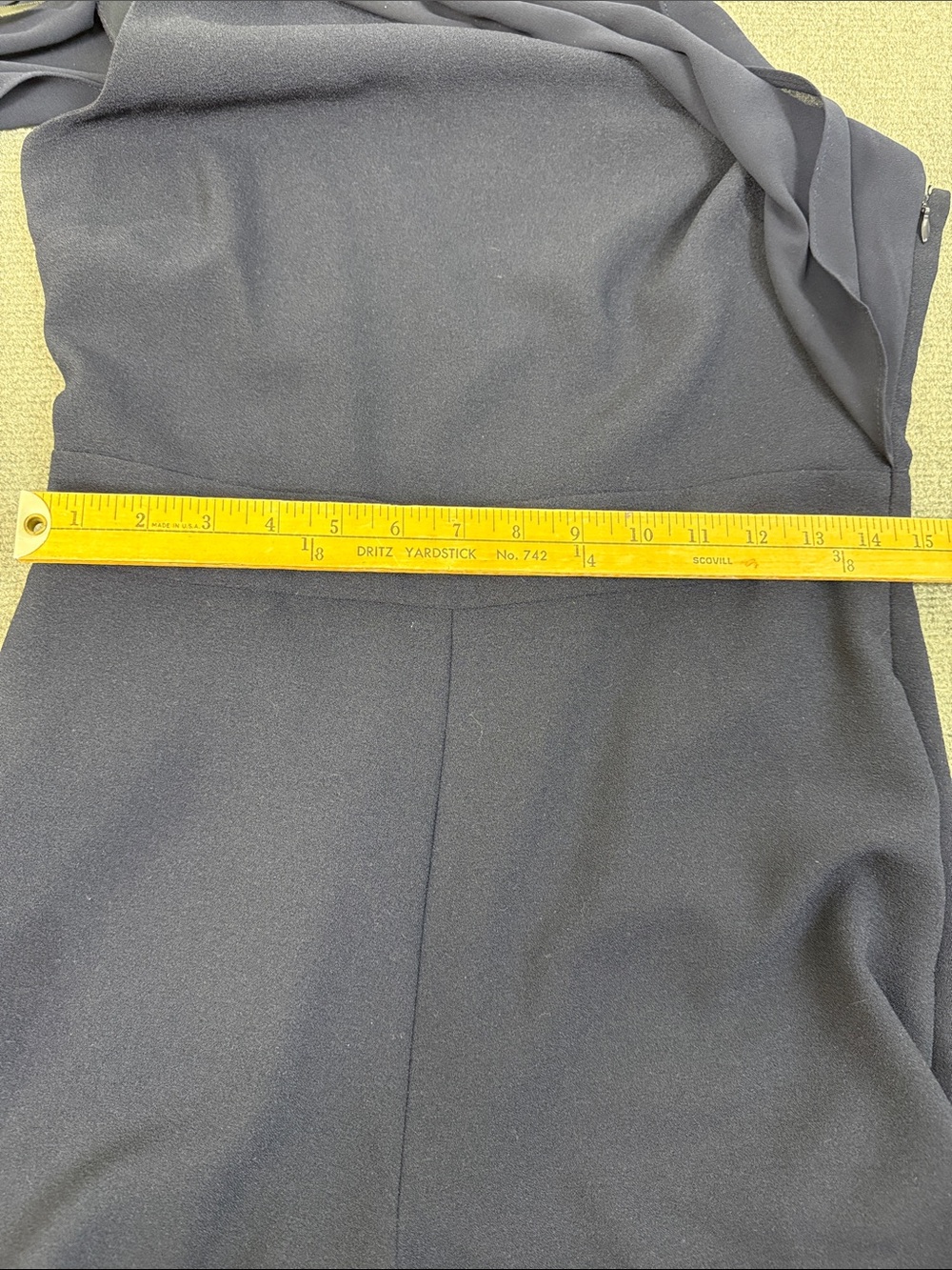 Vince Camuto One-Shoulder Navy Jumpsuit Chiffon Drape Sz 8 (DJ3) - Picture 7 of 9